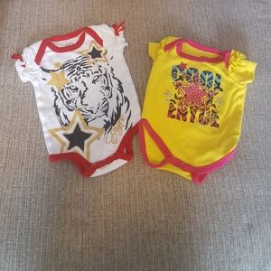 NY Enyce 0-3 months Short Sleeve Bodysuits Qty 2